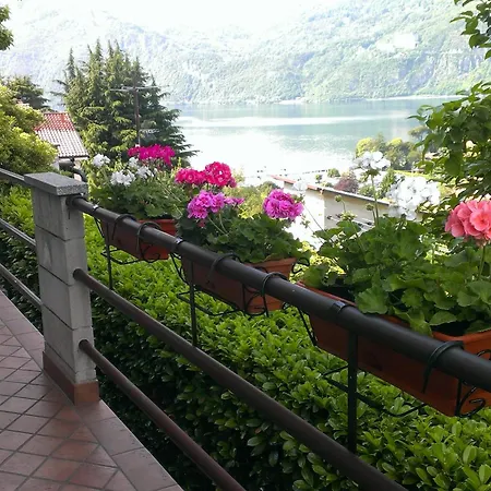 Lake And Guzzi View - Holiday Home Mandello del Lario Exterior photo