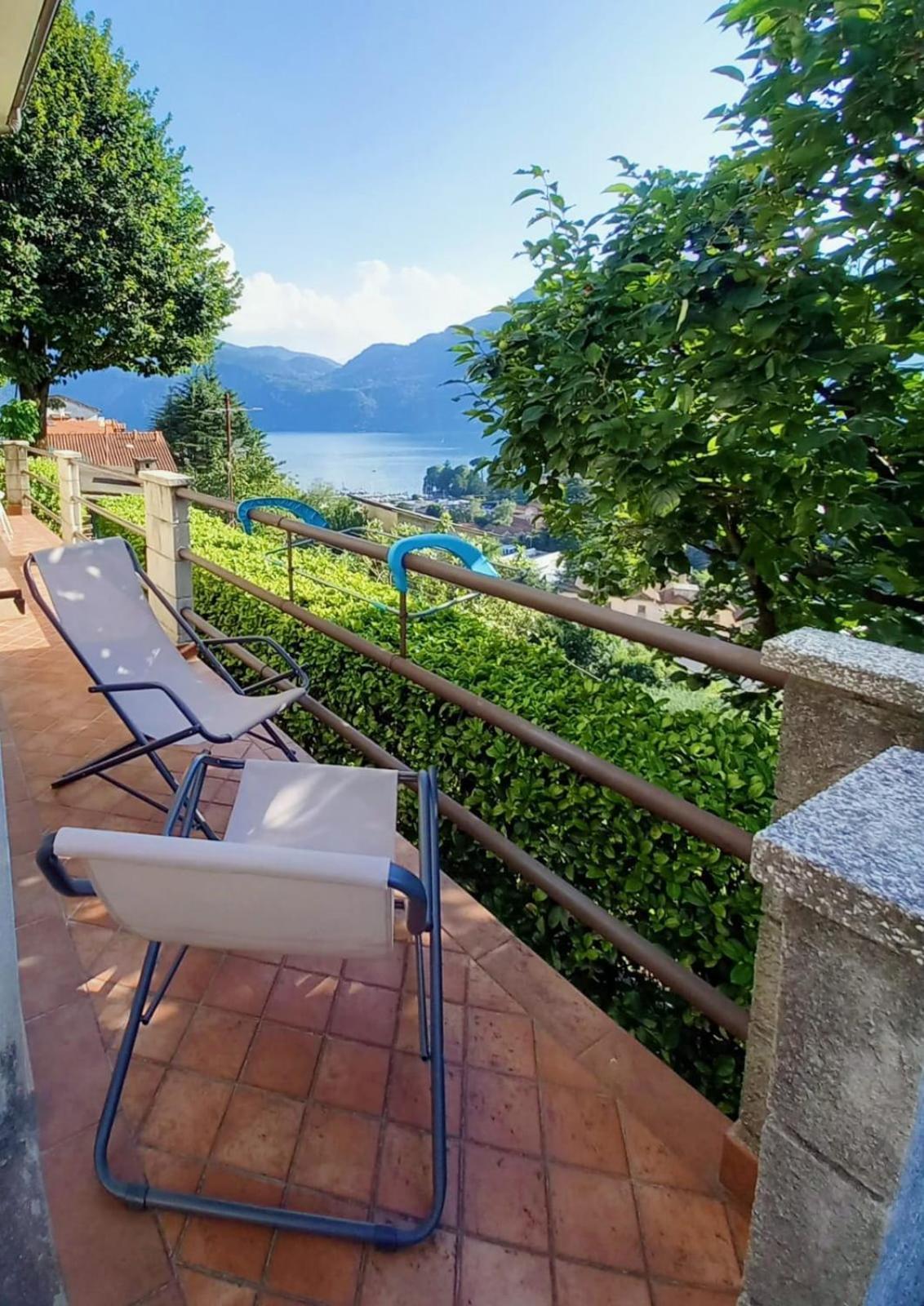 And Guzzi View - Ferienhaus
