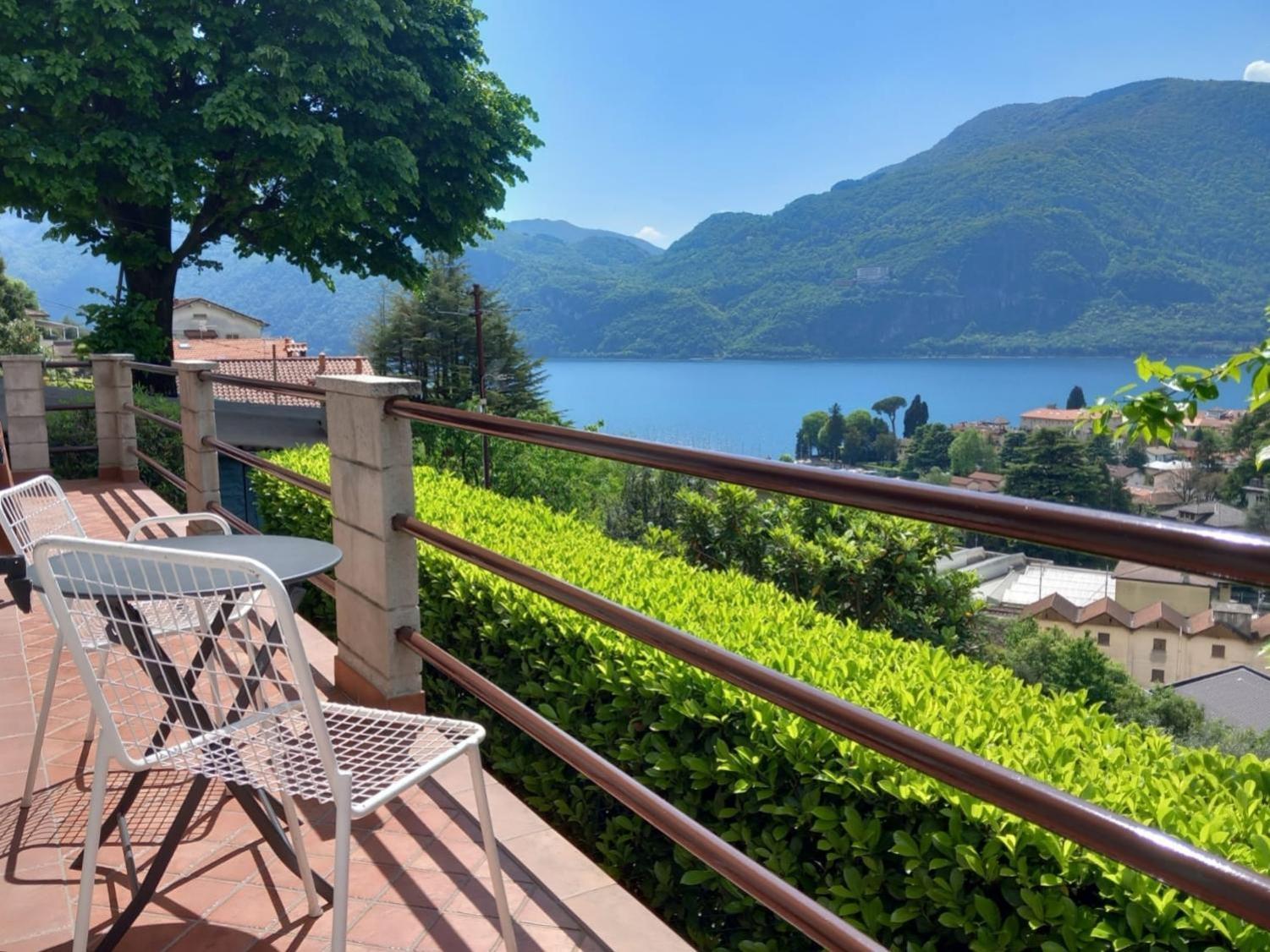Ferienhaus And Guzzi View -